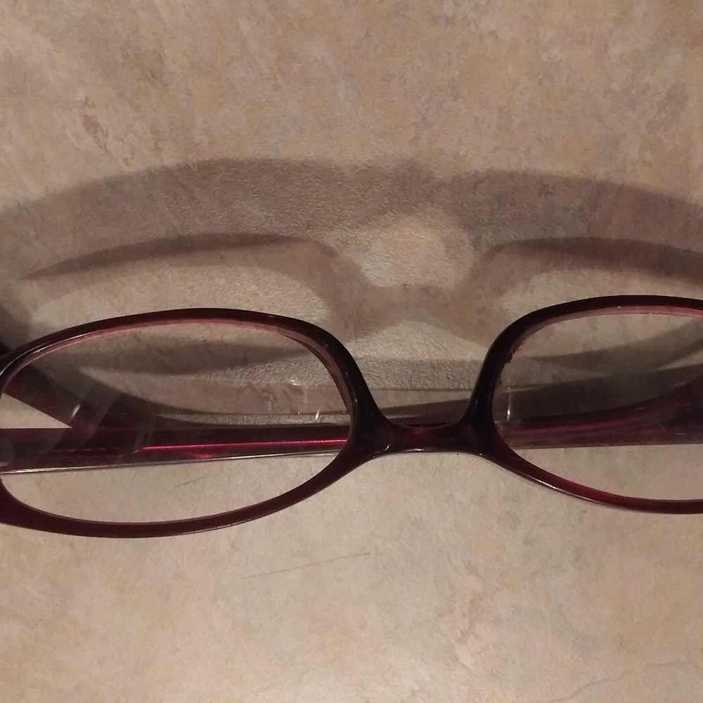 Reading glasses 4 pairs 1 pair is Ralph lauren